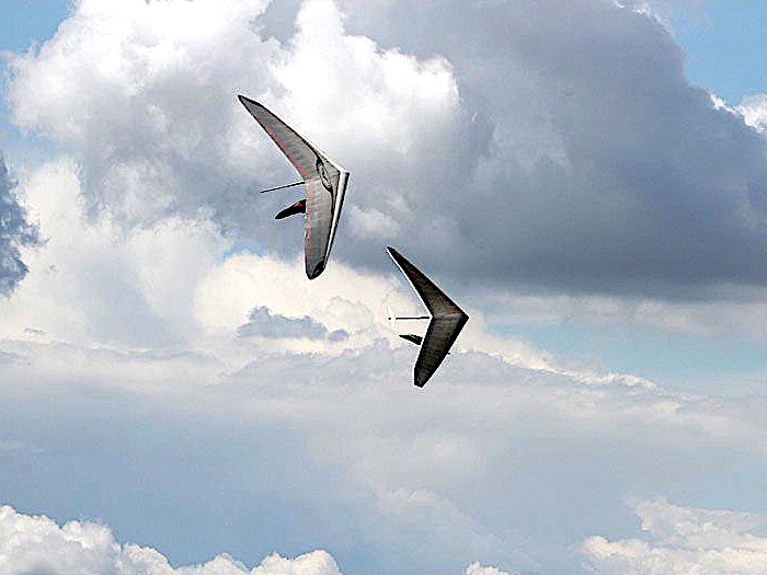 Volo libero in parapendio e deltaplano dal Monte Bianco al Friuli