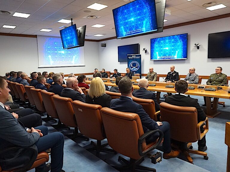NATO: il M&S COE ha ospitato il NATO Training Group TG IT&ED