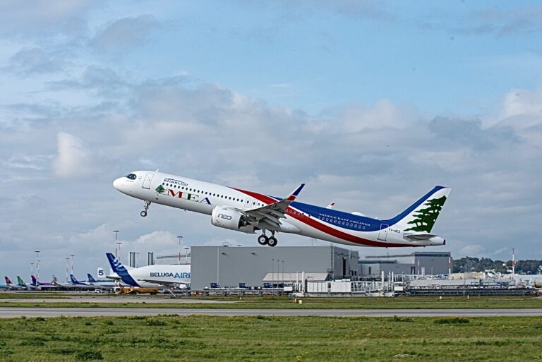 Airbus: consegnato alla Middle East Airlines l’aereo “MSN 10.000” della famiglia A320