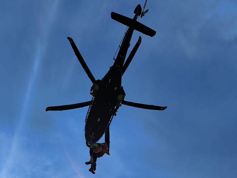 Sicilia: doppio soccorso per un elicottero dell’82° Centro SAR dell’A.M.