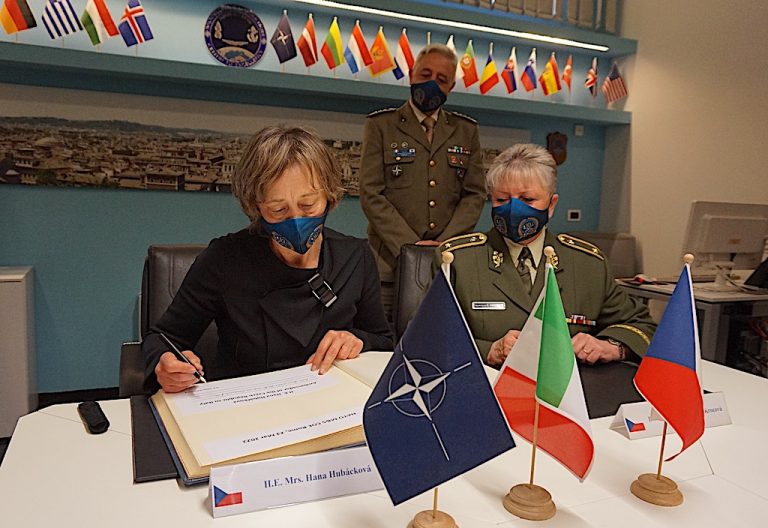 NATO MS COE: visita dell’Ambasciatrice della Repubblica Ceca