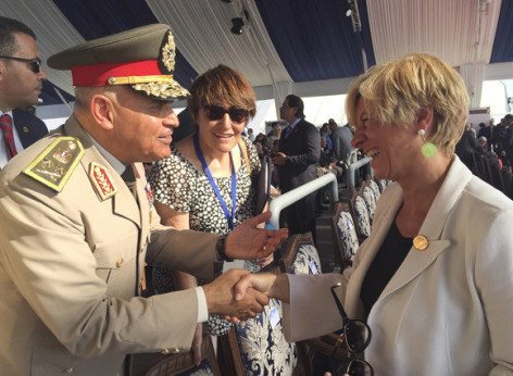 Suez: il Ministro Pinotti rappresenta l’Italia all’inaugurazione del nuovo tratto del Canale (Ministero della Difesa)