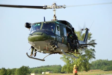 8.HH212 in decollo per una missione di PR
