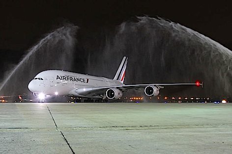Atterra per la prima volta a Rio de Janeiro un volo di linea operato con un A380