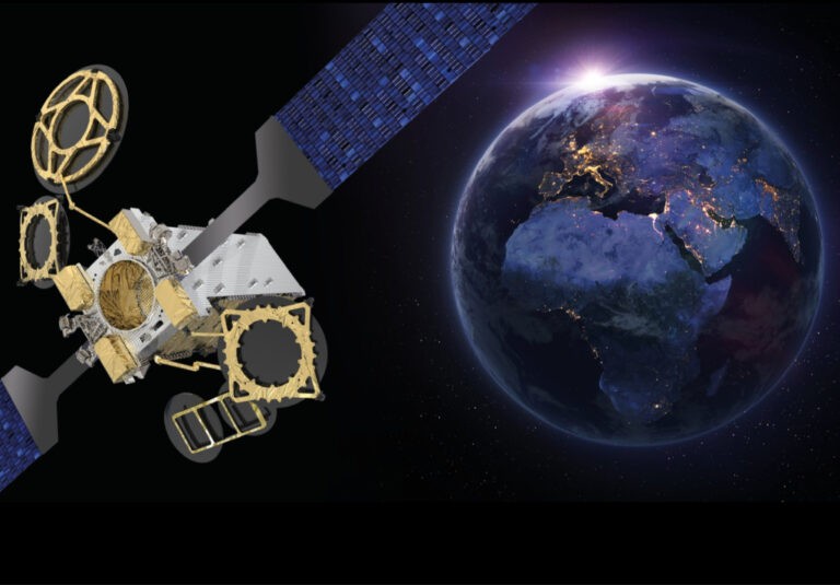Lanciato con successo il satellite di telecomunicazioni EUTELSAT 10B