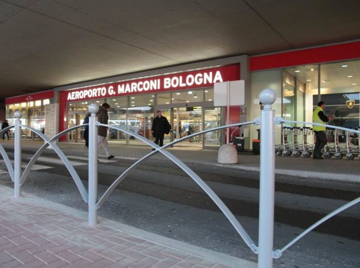 Aeroporto “G.Marconi” di Bologna: sequestro di denaro contante durante il controllo doganale e valutario a cittadino albanese