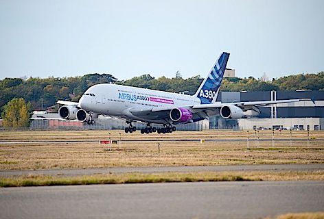 AIRBUS A380 foto airbus - A.DOUMENJOU
