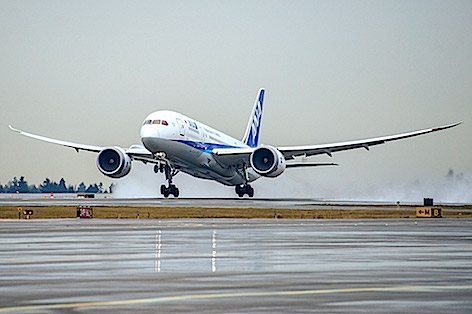 Boeing e ANA festeggiano il 100.000° volo del 787 Dreamliner