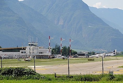 Aeroporto di Bolzano: pronti alla ripartenza dei voli charter verso il Sud