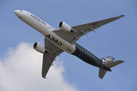 Airbus A350-1000: decollo e atterraggio in live streaming