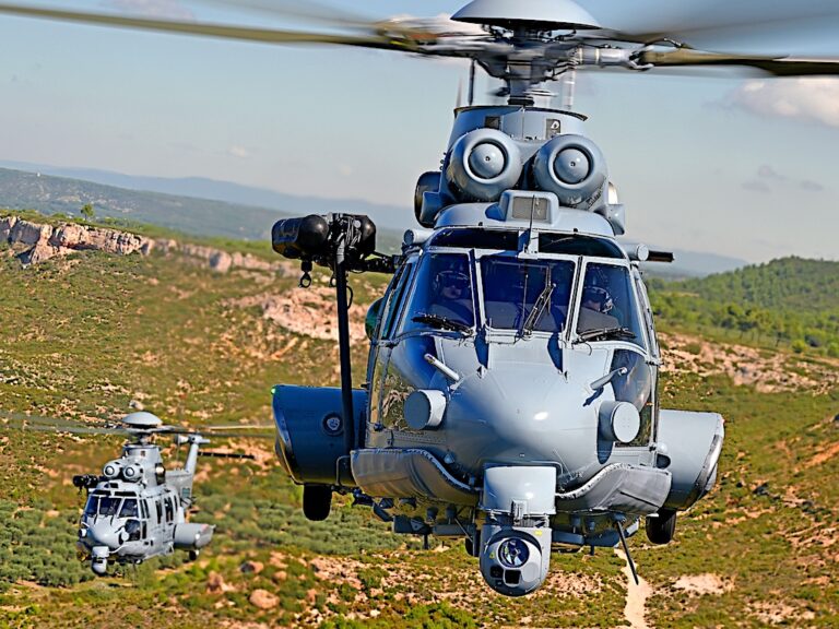 La Romania ordina dodici elicotteri militari multiruolo Airbus H225M