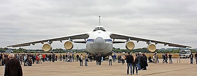 Un Antonov An-124 (foto: repertorio Wikimedia Commons)