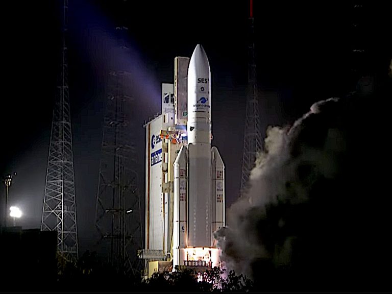 Dopo lo stop di venerdì, Ariane 5 è stato lanciato regolarmente nelle prime ore di oggi