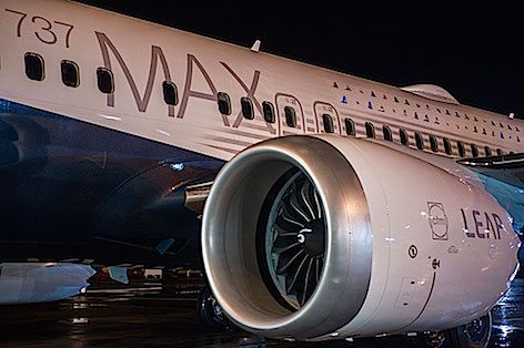 Boeing 737 MAX 8 foto Boeing engine