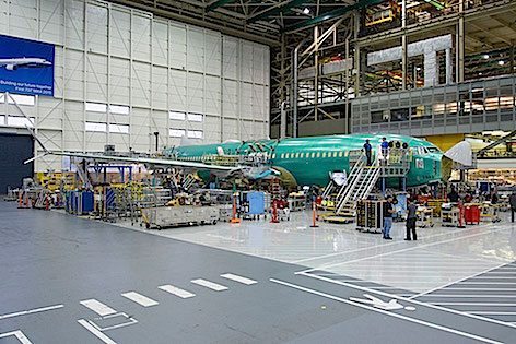 Boeing inizia l’assemblaggio finale del primo 737 MAX