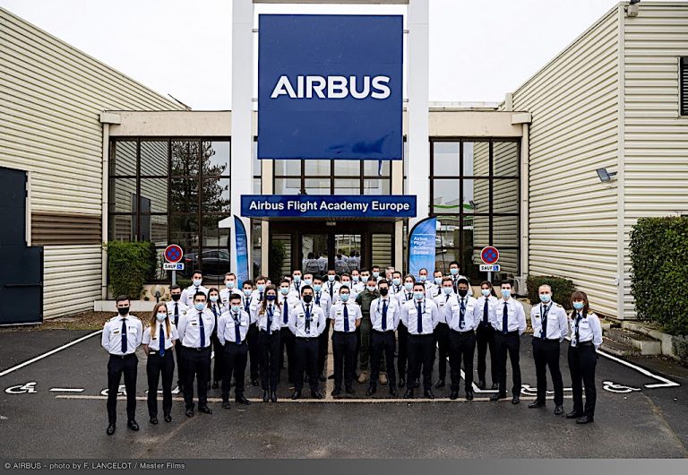 Airbus inaugura un nuovo campus per formare i piloti di domani