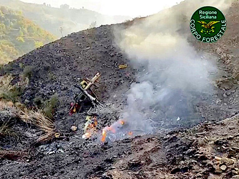 Incidente del Canadair in Sicilia: non ci sono speranze di ritrovare in vita i due piloti