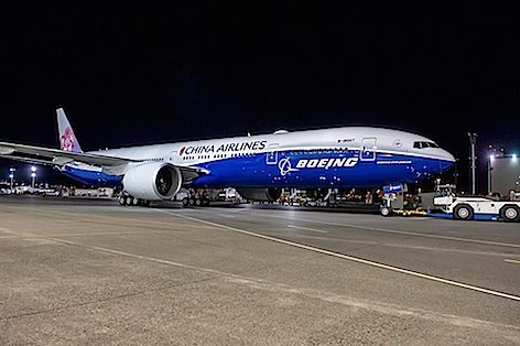 Boeing consegna a China Airlines il primo 777 co-branded del mondo