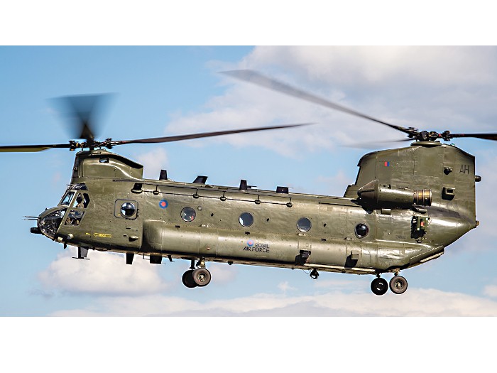 Boeing potenzia la flotta Chinook della Royal Air Force britannica