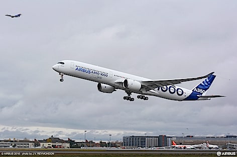 Volo inaugurale per il primo A350-1000