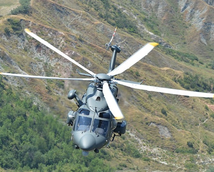 Giovane infortunato recuperato da un elicottero dell’AM sul massiccio del Pollino in Calabria