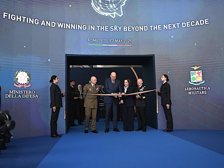 Aeronautica Militare: conclusa la prima giornata “AeroSpace Power Conference 2025”. Focus su scenari e sfide tecnologiche del futuro