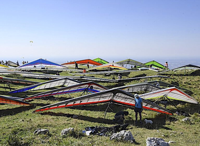 Parapendio e detaltaplano. Ultim’ora: annullate la Fassa Sky Expo e hike & fly