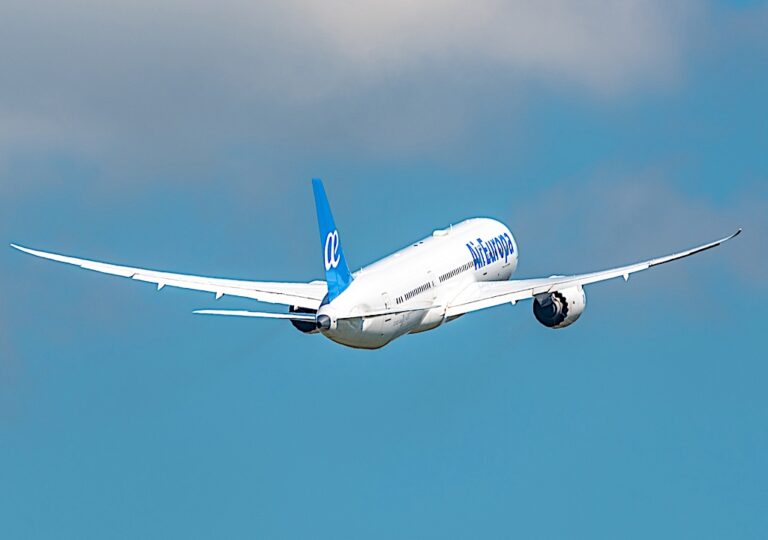 Air Europa riduce le emissioni del 21% e accelera verso gli obiettivi di sostenibilità 2030