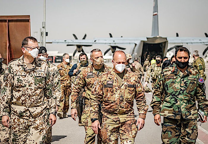 I militari italiani del TAAC-W schierati in Afghanistan nella missione NATO in supporto delle Forze di Sicurezza locali