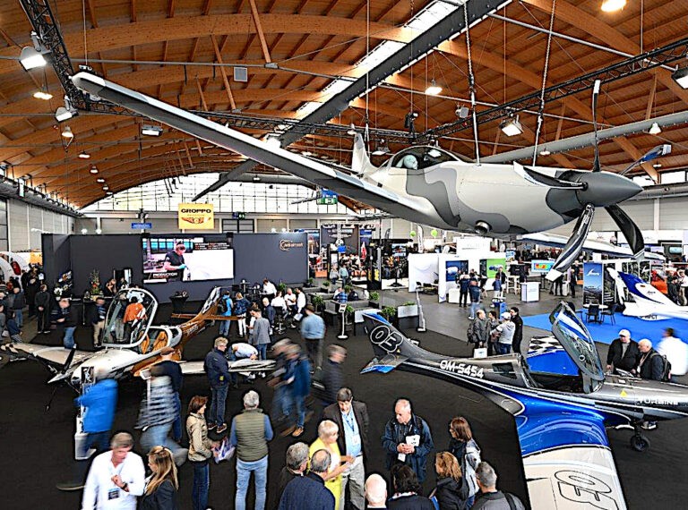 Aviazione: oltre 27mila visitatori al salone “Aero 2023” di Friedrichshafen in Germania