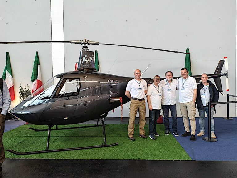 Grande successo per il primo ultraleggero con turbina aeronautica made in Italy