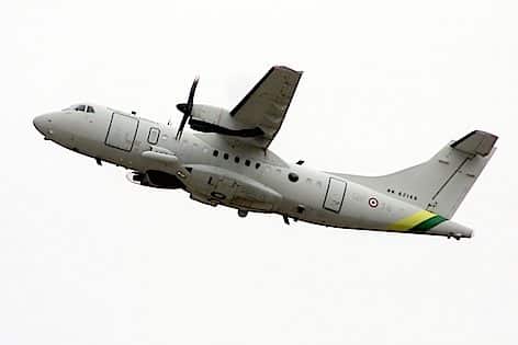 L'aereo da pattugliamento marittimo della Guardia di Finanza ATR 42 MP "Surveyor" (foto GdF)