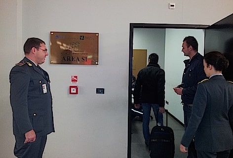 gdf-malpensa-varese-controllo-antidroga