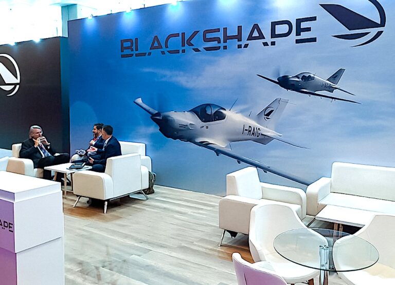 Blackshape sbarca a Istanbul per IFTE 2025, l’International Flight Training Exhibition