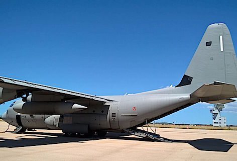 Ambulanza in volo con un velivolo da trasporto C130J da Alghero a Genova