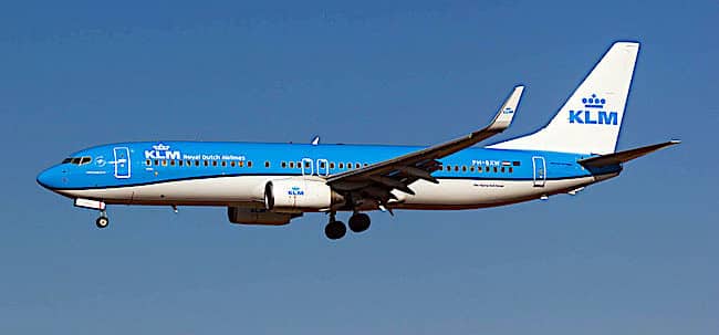 KLM 1024px-PH-BXW_737_KLM_BCN