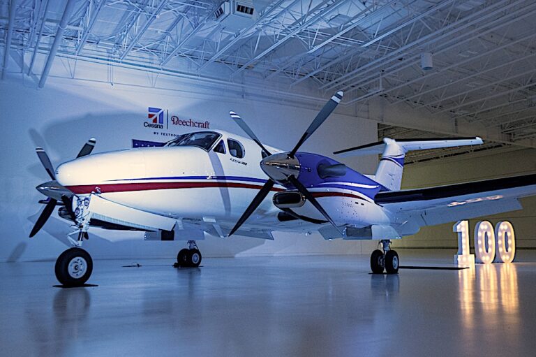 Il Beechcraft King Air 360 raggiunge la centesima consegna