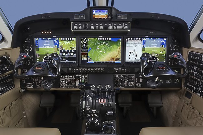 Beechcraft King Air 350 cockpit dottao di Rockwell Collins Pro Line Fusion integrated flight deck (foto Beechcraft Textron)
