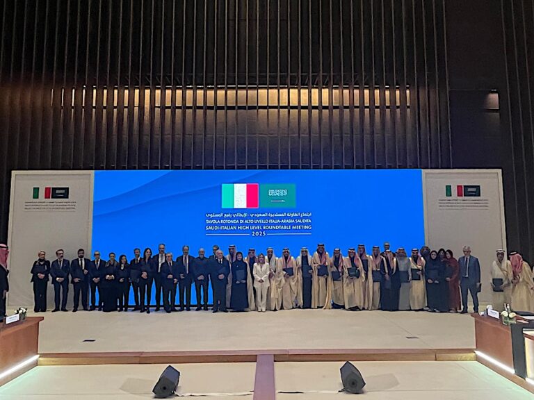 Leonardo: MoU con l’Arabia Saudita per espandere la collaborazione nell’aerospazio e difesa