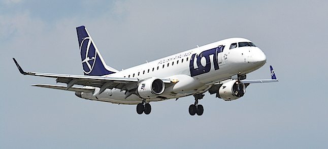 LOT Embraer 175 (foto Embraer Jacek Bonczek)