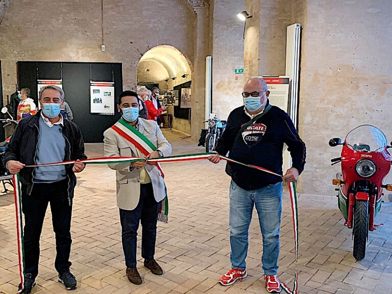 Inaugurata a Lugo la mostra in Rocca per ricordare Fabio Taglioni