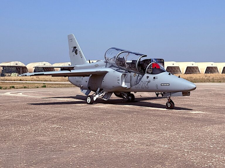 L’Italia innova l’addestramento dei piloti: l’M-345 entra in servizio con l’Aeronautica Militare