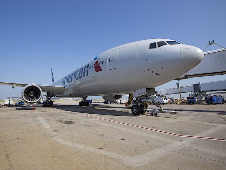 American Airlines investe in Universal Hydrogen