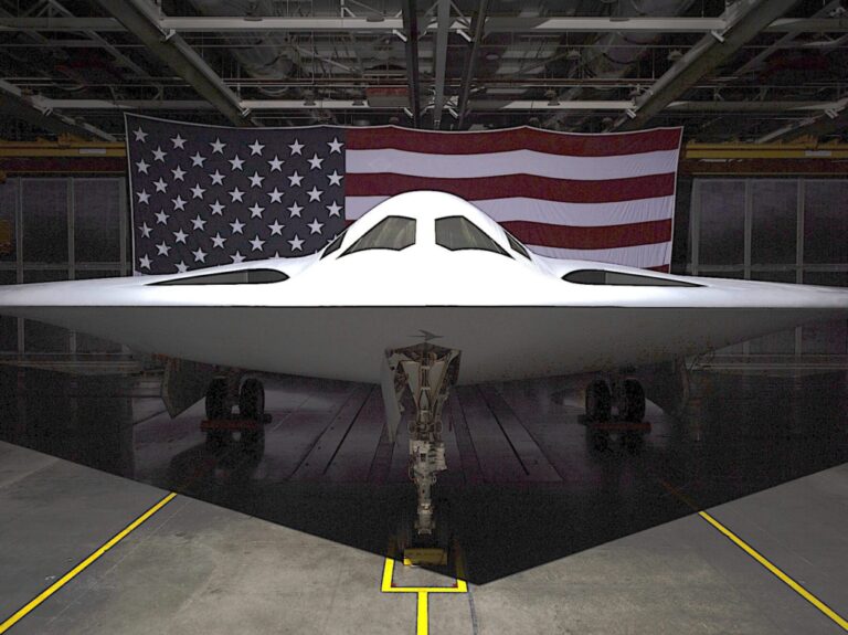 Presentato  in California da Northrop Grumman e US Air Force il B-21 Raider stealth