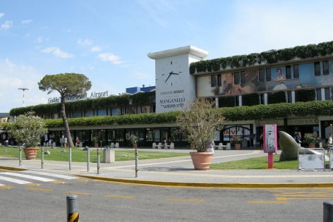 Cerimonia per la riapertura della pista di volo dell’Aeroporto di Pisa dopo i lavori di riqualificazione