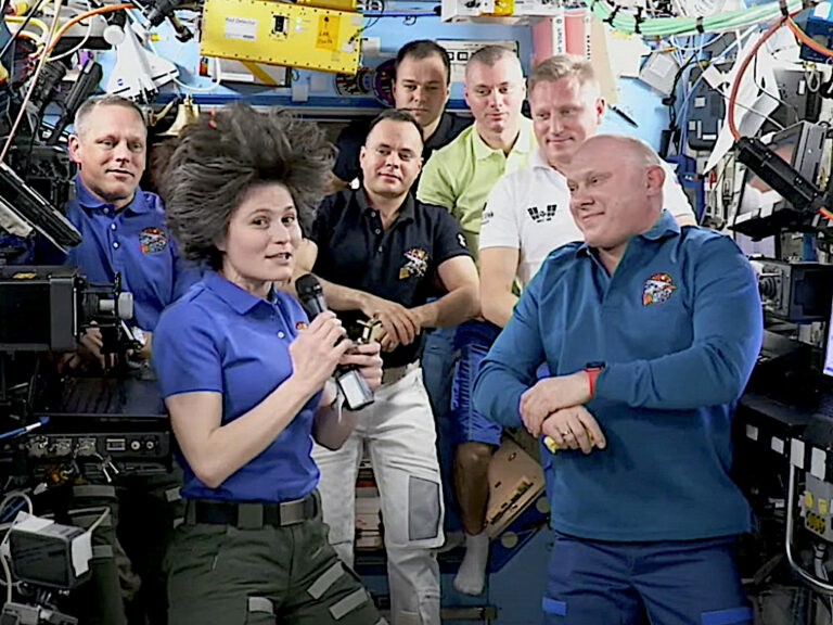 L’astronauta italiana Samantha Cristoforetti è la nuova comandante della Stazione Spaziale Internazionale