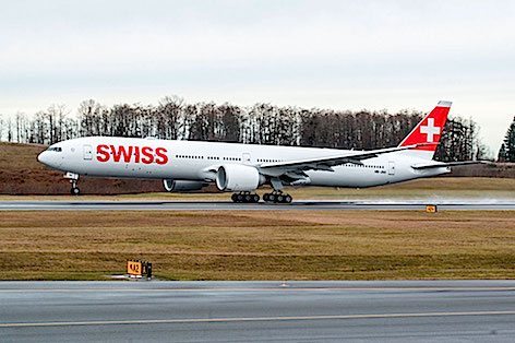 Boeing e Swiss celebrano la consegna del primo  777-300ER della compagnia