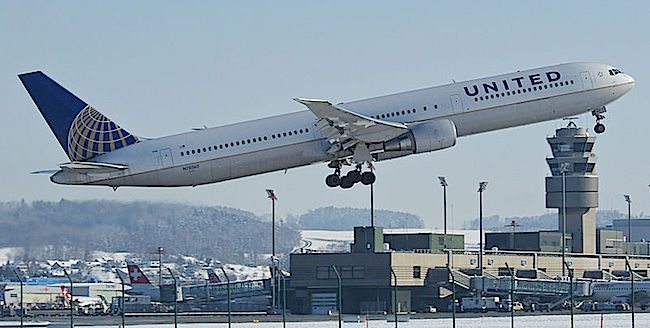United_Airlines_Boeing_767-400ER;_650px Aero Icarus from Zurich, Switzerland