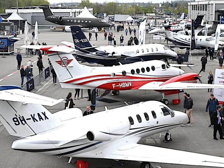 Torna la fiera aeronautica internazionale “Aero”: velivoli tradizionali ma anche nuovi motori elettrici e a idrogeno