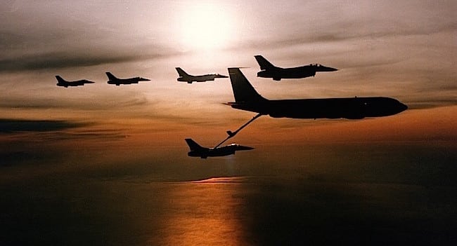 aircraft-705424_960_720public-domain